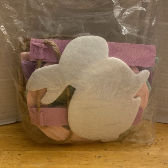 Pastel Bunny Banner. 72 in. 100 % poly Foam like. Says Hoppy Easter. NWT. NIP - Picture 3 of 5